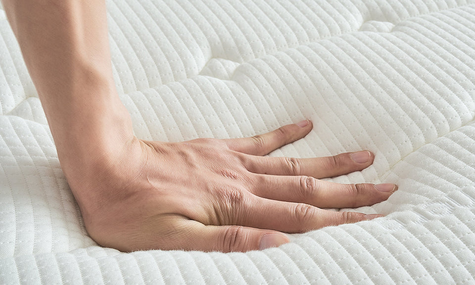 Vesgantti Mattresses 12 Inch Innerspring Hybrid Mattress, Pressure Relief Pocket Spring with Breathable Memory Foam, CertiPUR-US